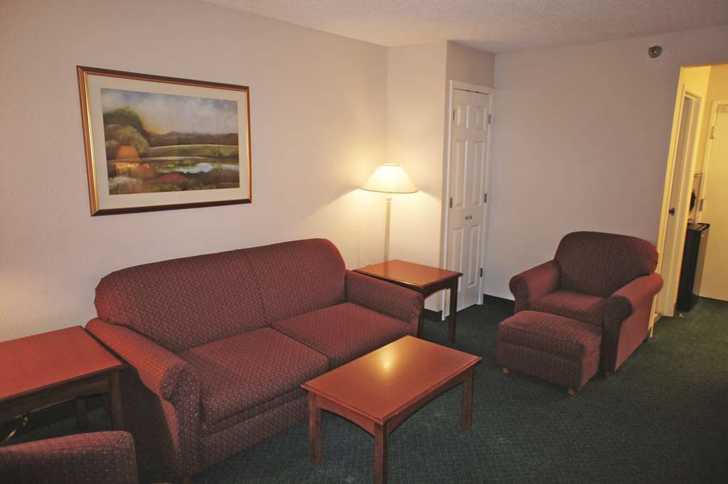Wingate By Wyndham Brunswick Ga I-95 Hotel Bilik gambar